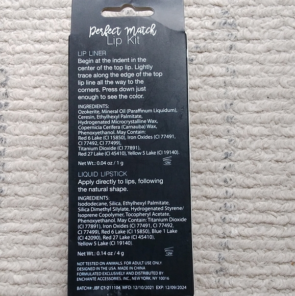 🆕️Nicole Miller New York Perfect Match Lip Kit (NEW) - Picture 2 of 8